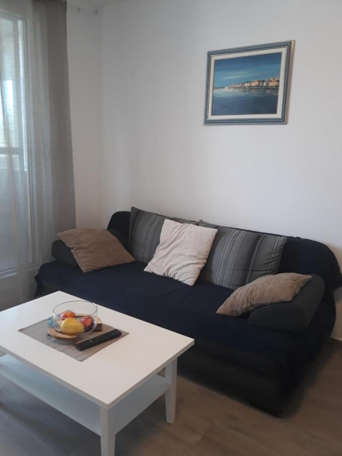 Apartment Antonella Nin Buitenkant foto