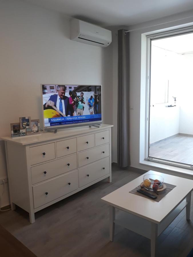 Apartment Antonella Nin Buitenkant foto