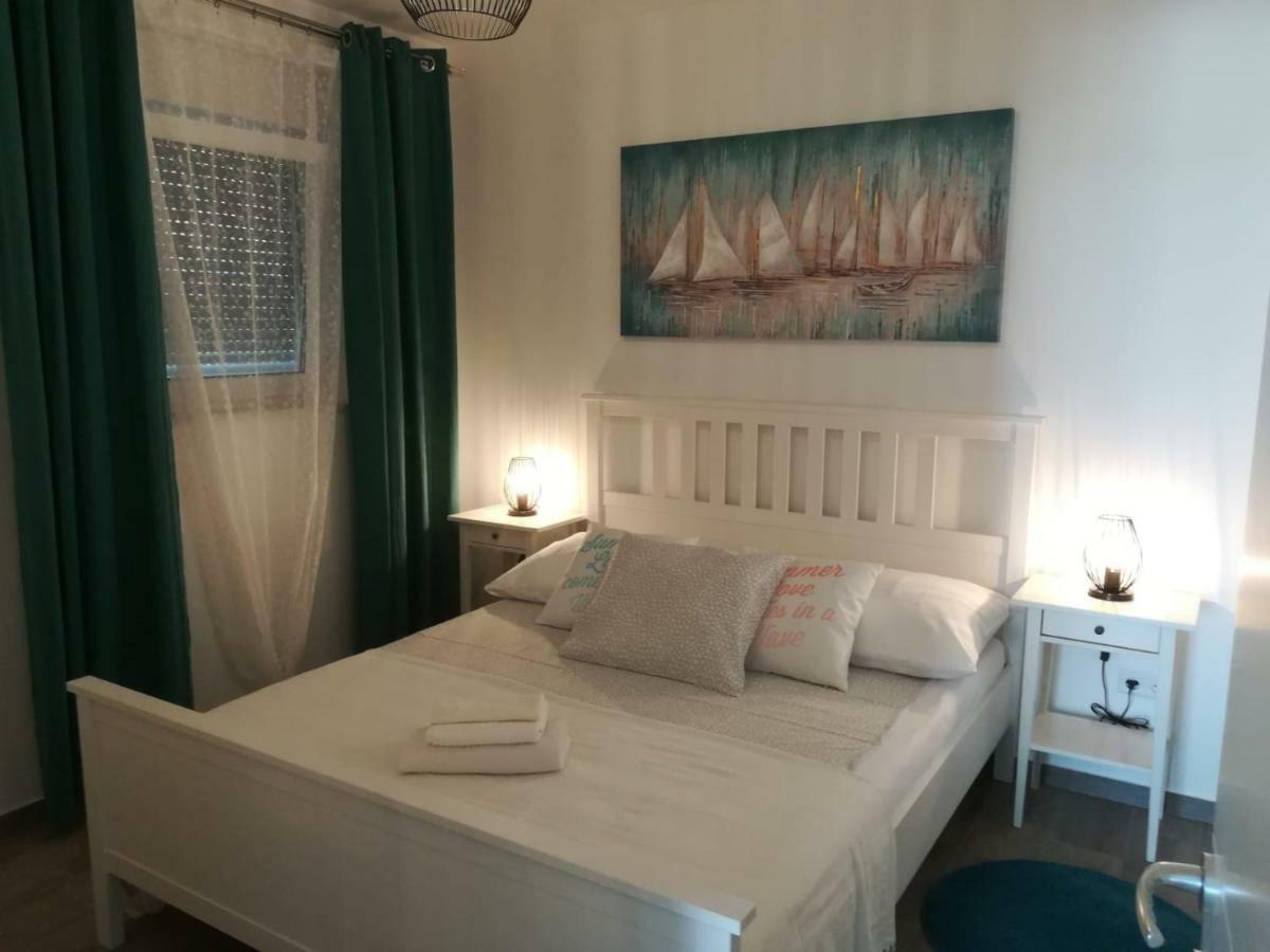 Apartment Antonella Nin Buitenkant foto